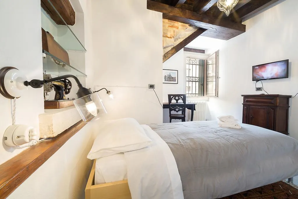Ve.N.I.Ce Cera Casa Santo Stefano Apartment Venice
